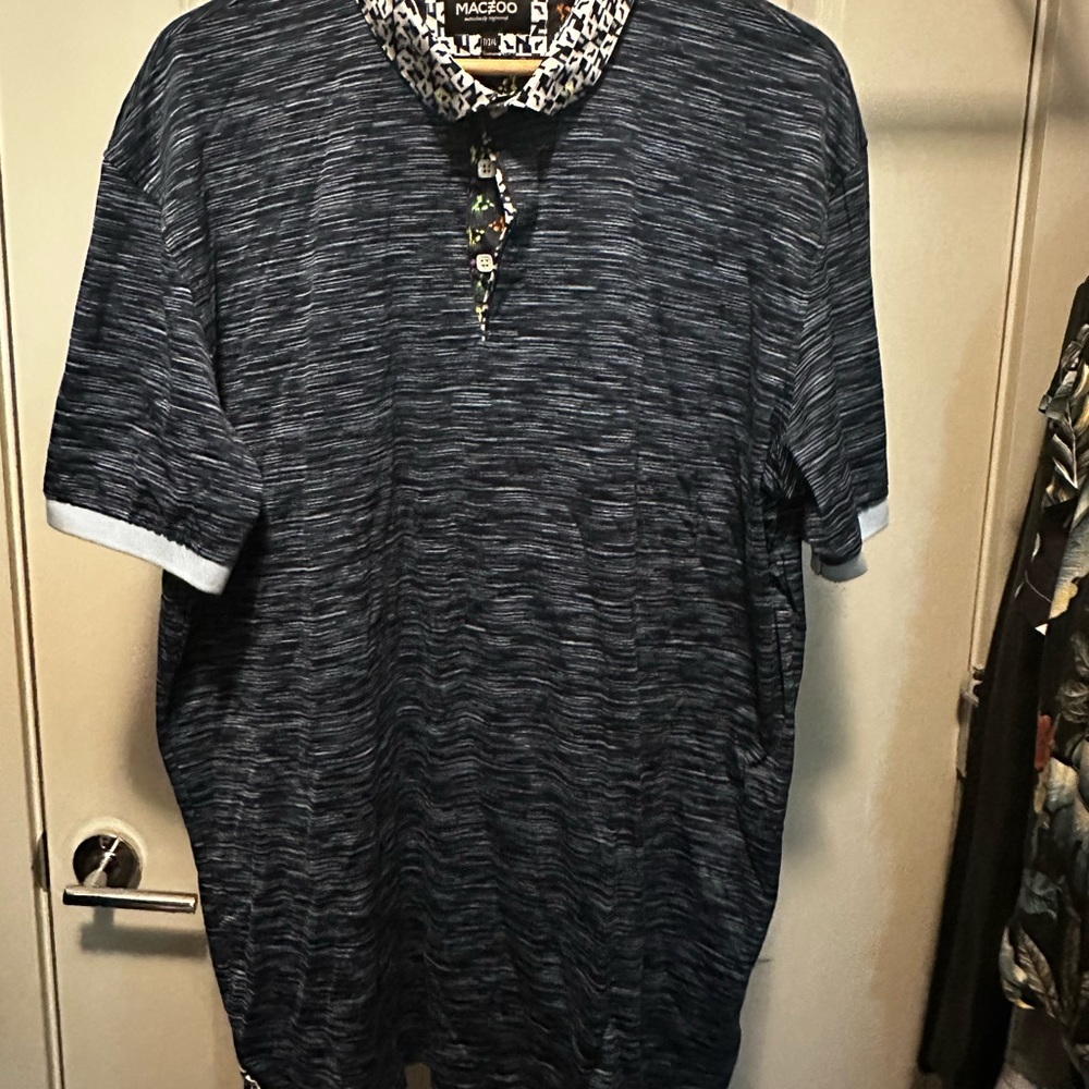 Blue Casual Button Down Shirt with Relaxed Fit